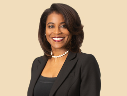 Foto de Sonya Robinson, directora general de diversidad en State Farm