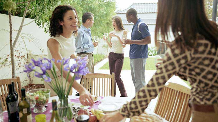 Asuntos de seguros a considerar cuando organizas una fiesta en casa