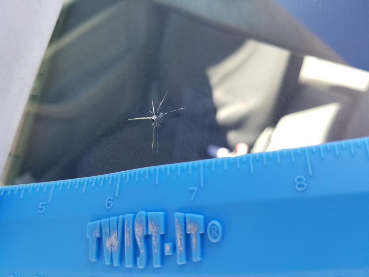 Image showing an example of a star windshield crack.